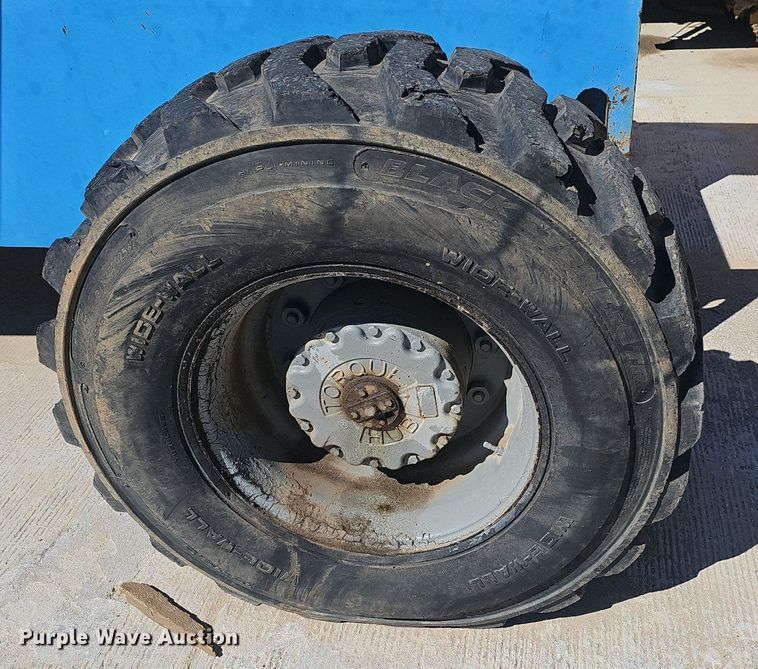 image for item EJ6207 1996 Genie  S-65 boom lift