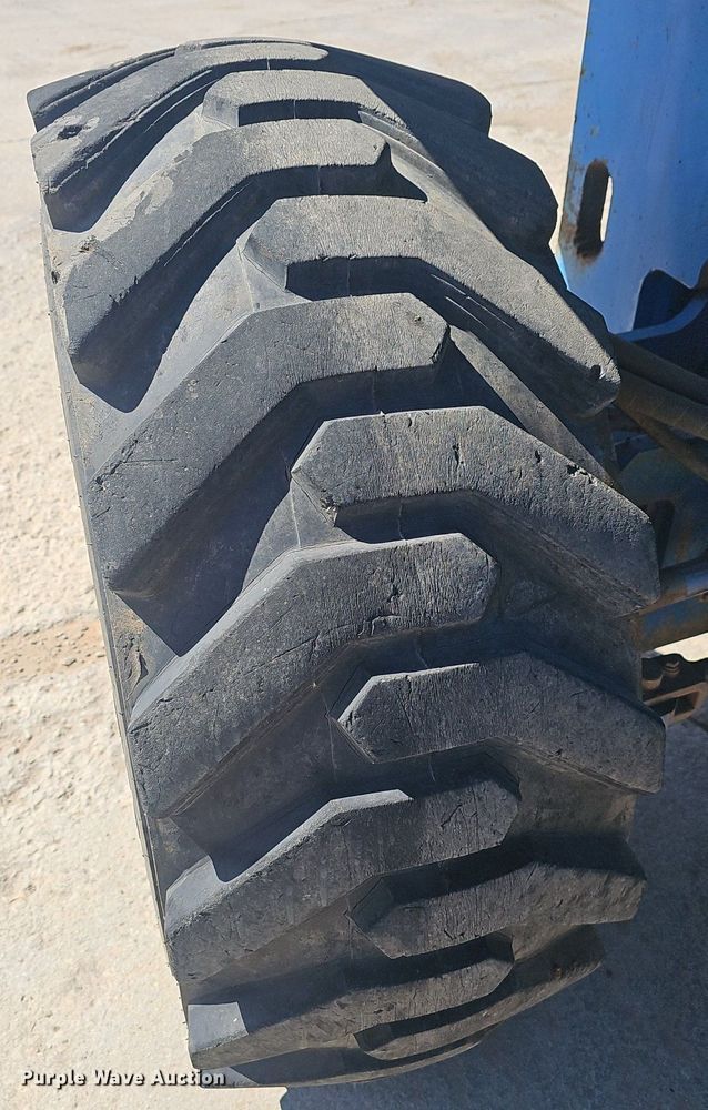 image for item EJ6207 1996 Genie  S-65 boom lift