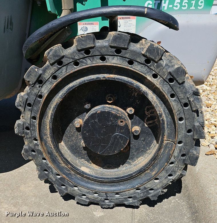 image for item EJ6208 2013 Genie GTH-5519 