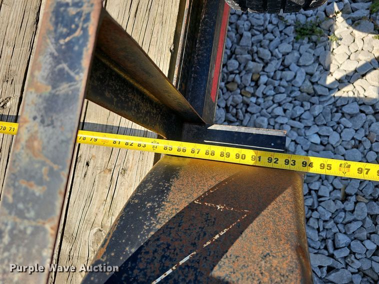 image for item EJ6211 2012 Kodiak  utility trailer