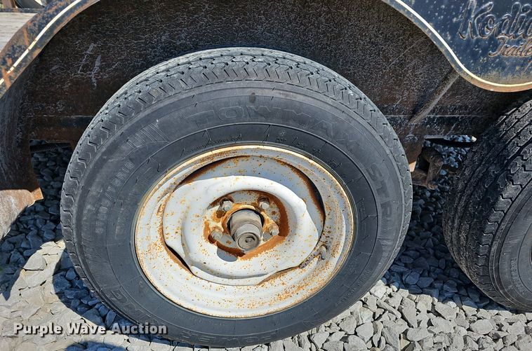 image for item EJ6211 2012 Kodiak  utility trailer