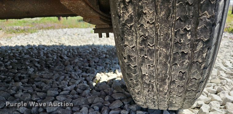 image for item EJ6211 2012 Kodiak  utility trailer