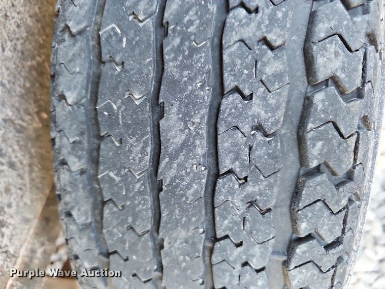 image for item EJ6212 2006 Kodiak  utility trailer