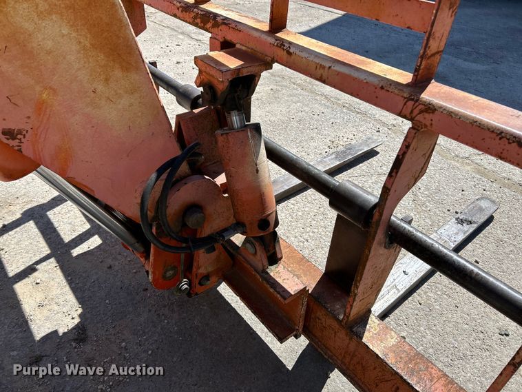 image for item EK4327 1997 Sky Trak 8042 telehandler