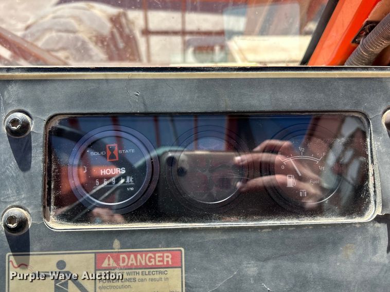 image for item EK4327 1997 Sky Trak 8042 telehandler