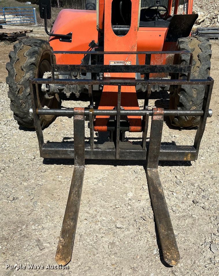 image for item EK4328 JLG G6-42A telehandler