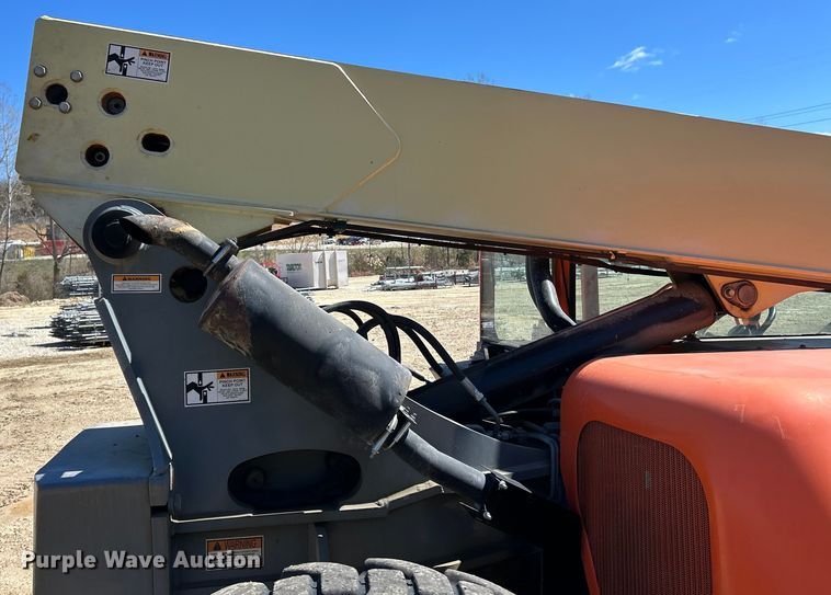 image for item EK4328 JLG G6-42A telehandler