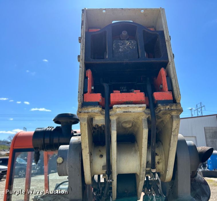 image for item EK4328 JLG G6-42A telehandler