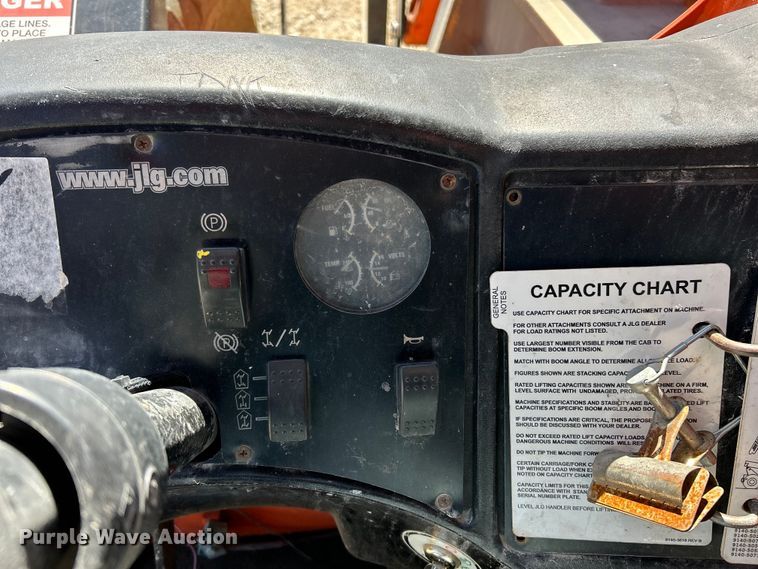 image for item EK4328 JLG G6-42A telehandler