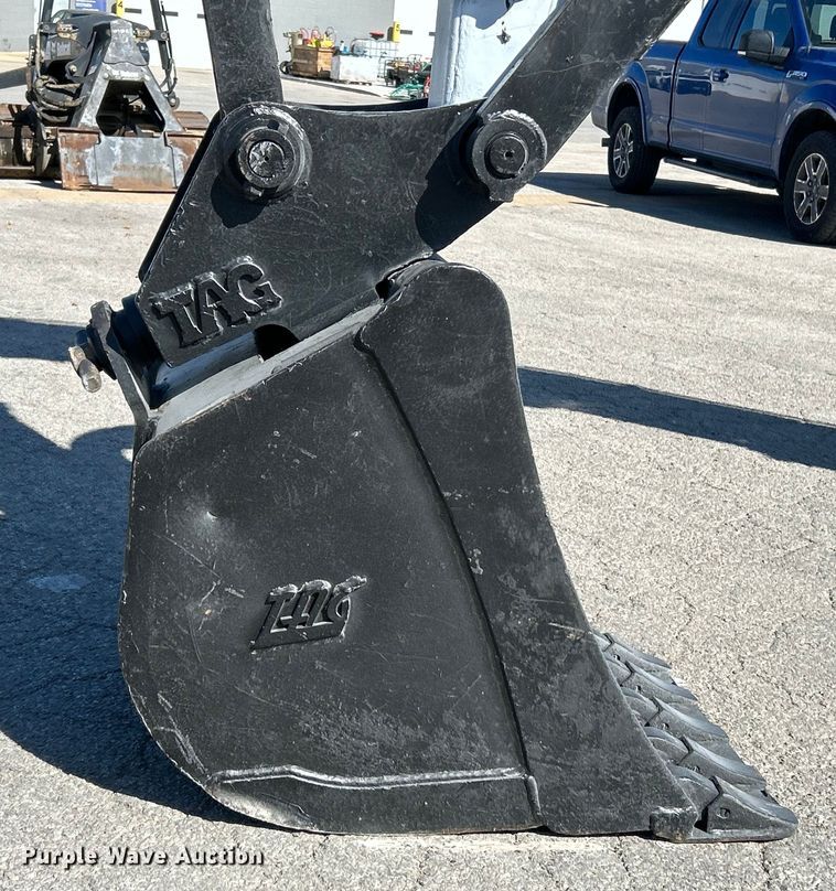 image for item EK4330 2014 Bobcat  E85M mini excavator