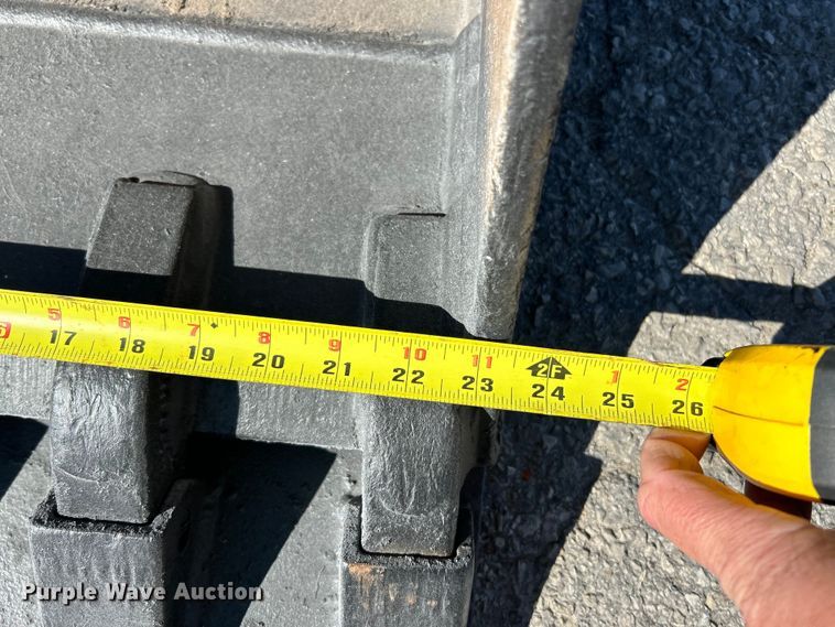 image for item EK4330 2014 Bobcat  E85M mini excavator