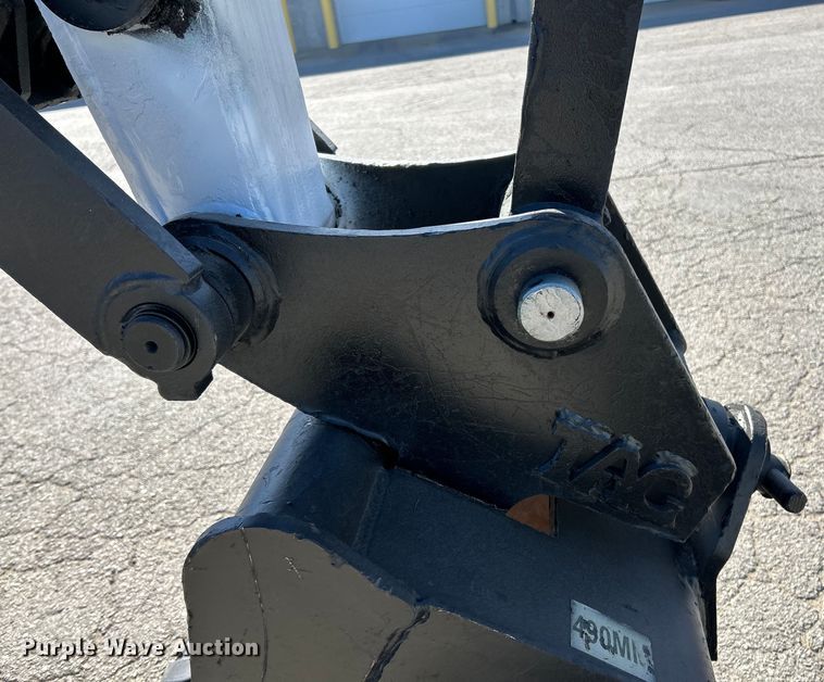 image for item EK4330 2014 Bobcat  E85M mini excavator