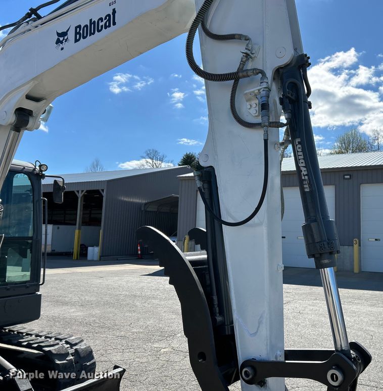 image for item EK4330 2014 Bobcat  E85M mini excavator