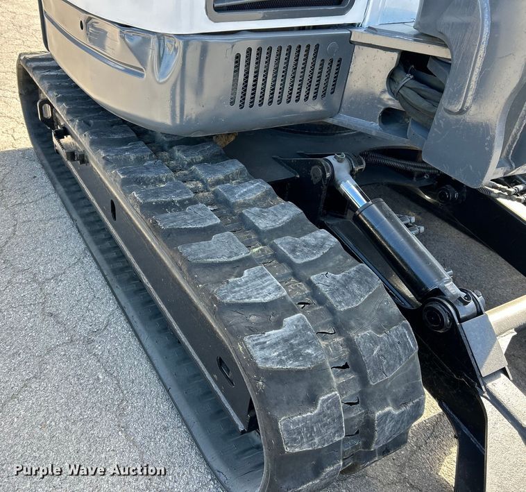 image for item EK4330 2014 Bobcat  E85M mini excavator