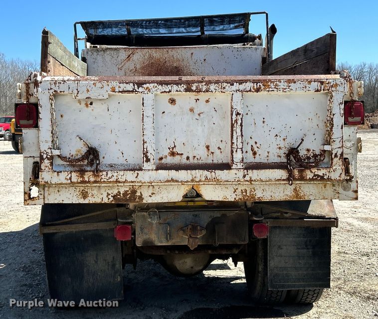 image for item EK4334 1995 International 4900 dump truck