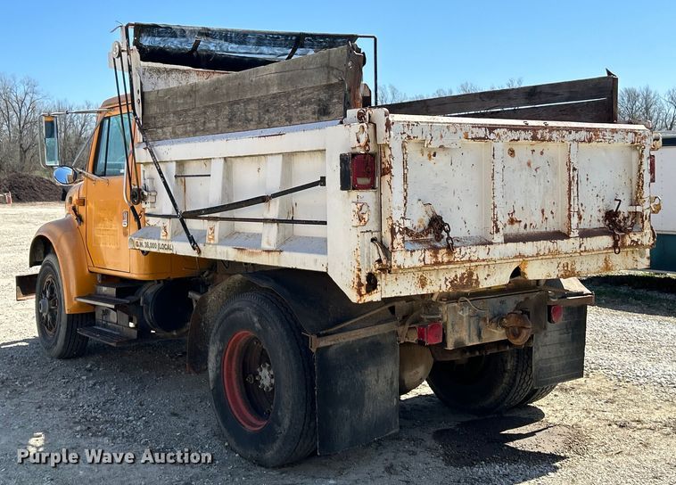 image for item EK4334 1995 International 4900 dump truck