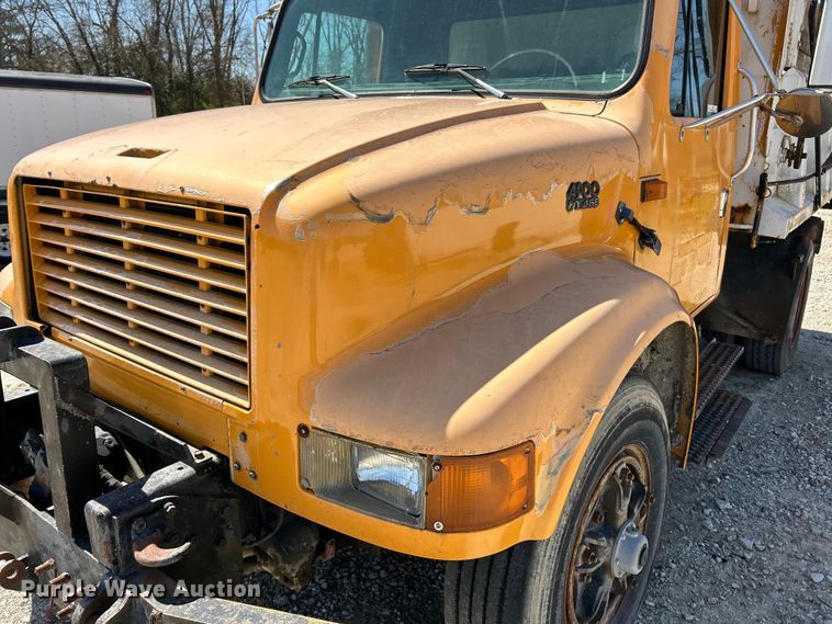 image for item EK4334 1995 International 4900 dump truck