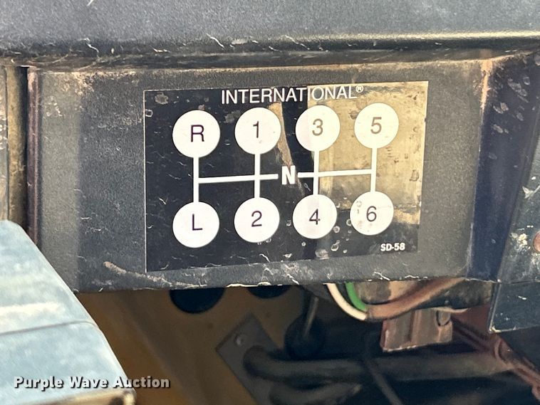 image for item EK4334 1995 International 4900 dump truck