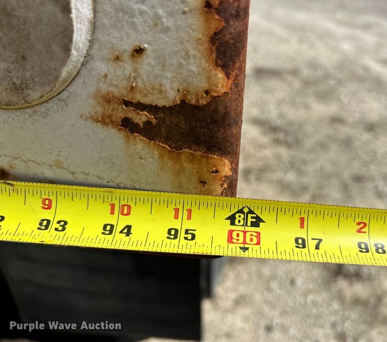 image for item EK4334 1995 International 4900 dump truck