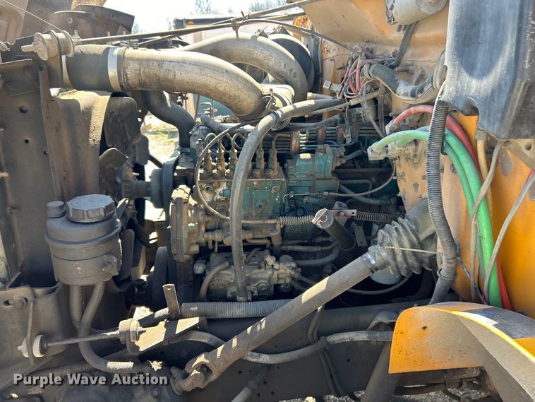 image for item EK4334 1995 International 4900 dump truck