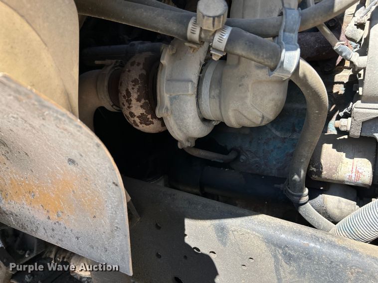 image for item EK4334 1995 International 4900 dump truck