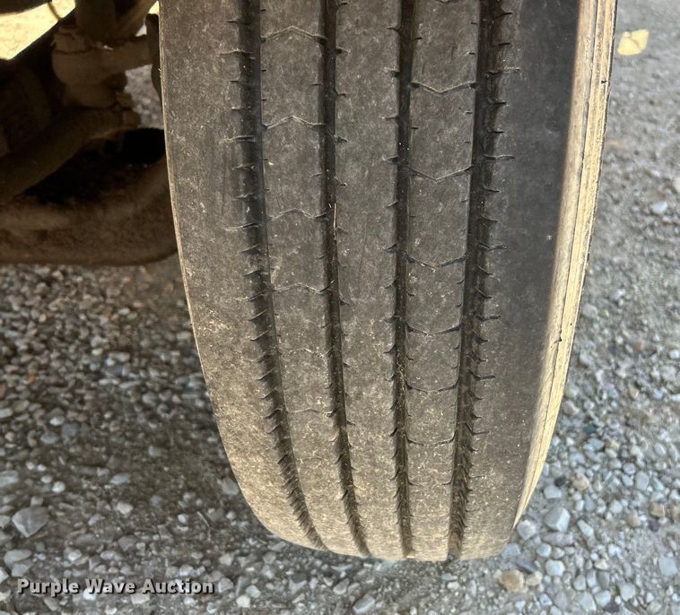 image for item EK4334 1995 International 4900 dump truck