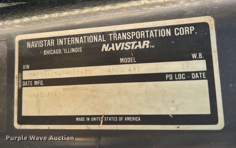 image for item EK4334 1995 International 4900 dump truck