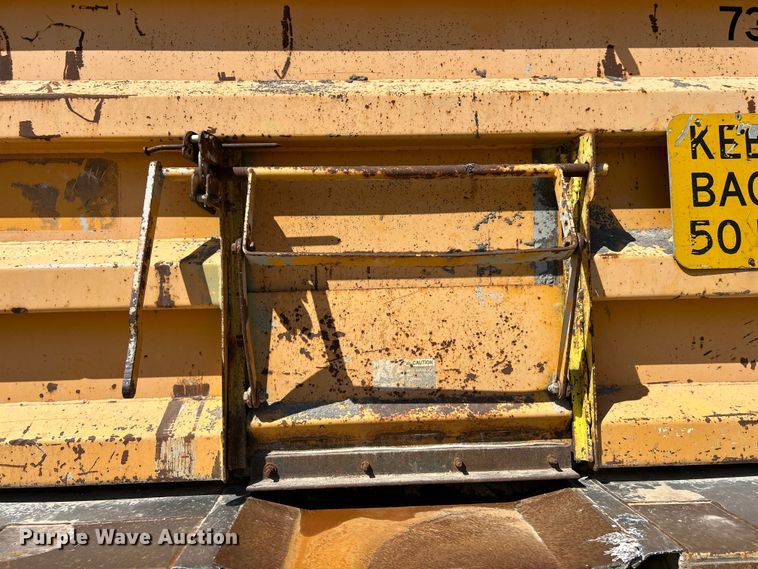 image for item EK4337 2006 GMC C8500 dump truck