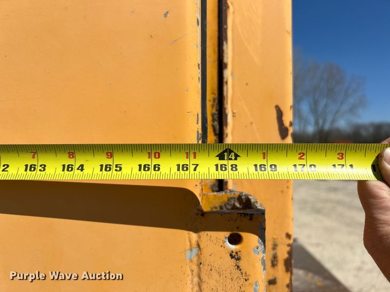 image for item EK4337 2006 GMC C8500 dump truck