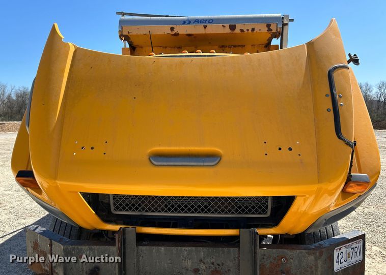 image for item EK4337 2006 GMC C8500 dump truck