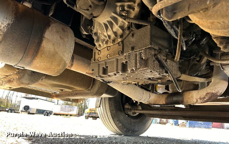 image for item EK4337 2006 GMC C8500 dump truck