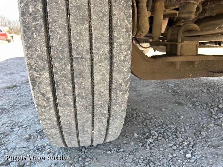 image for item EK4337 2006 GMC C8500 dump truck