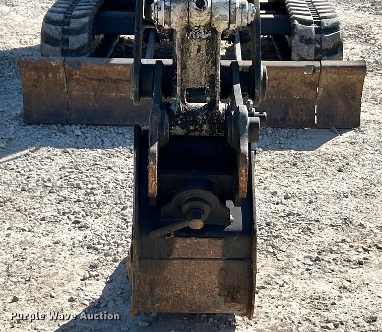 image for item EK4338 2021 Takeuchi TB225 mini excavator