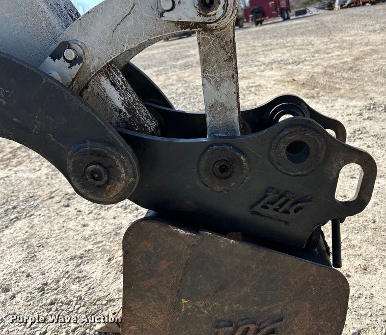 image for item EK4338 2021 Takeuchi TB225 mini excavator