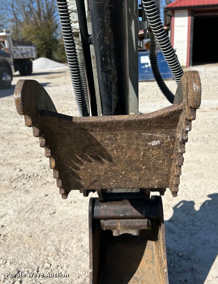 image for item EK4338 2021 Takeuchi TB225 mini excavator