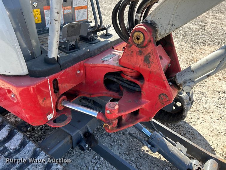 image for item EK4338 2021 Takeuchi TB225 mini excavator