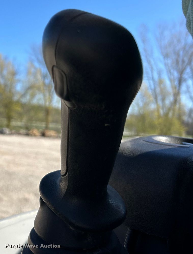 image for item EK4338 2021 Takeuchi TB225 mini excavator