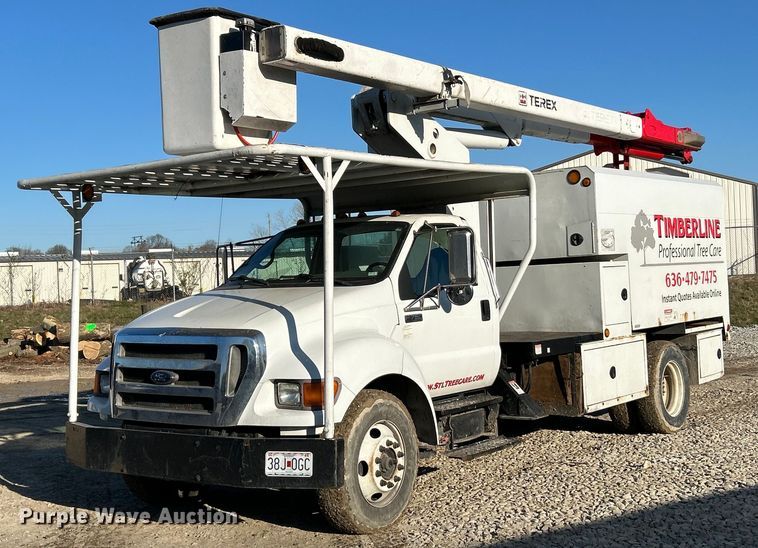 image for item EK4340 2007 Ford F750 Super Duty XL bucket truck