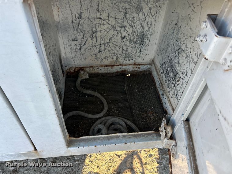 image for item EK4340 2007 Ford F750 Super Duty XL bucket truck