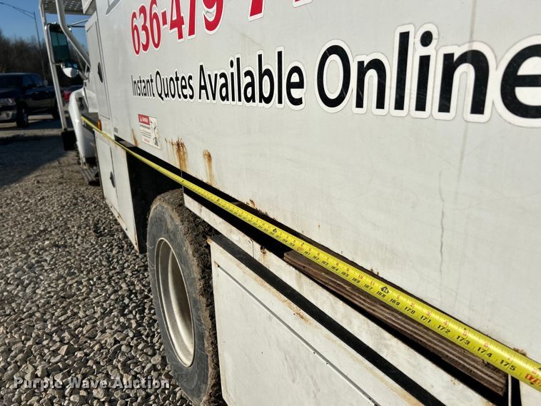 image for item EK4340 2007 Ford F750 Super Duty XL bucket truck