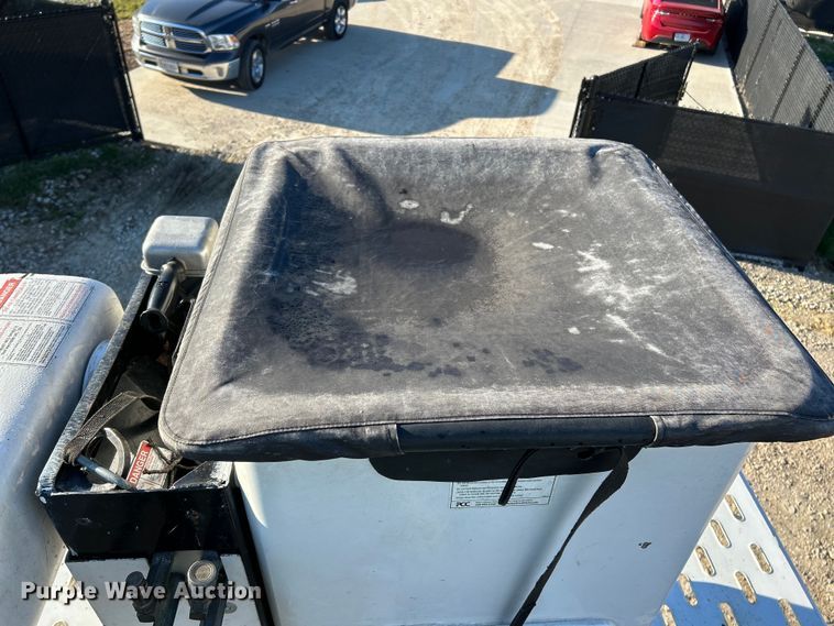 image for item EK4340 2007 Ford F750 Super Duty XL bucket truck