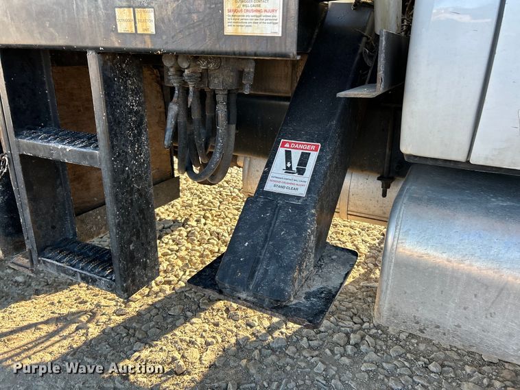 image for item EK4340 2007 Ford F750 Super Duty XL bucket truck