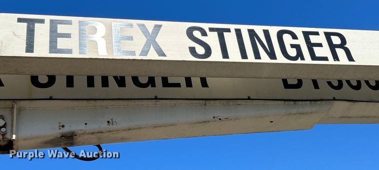 image for item EK4341 2000 International 4900 crane truck