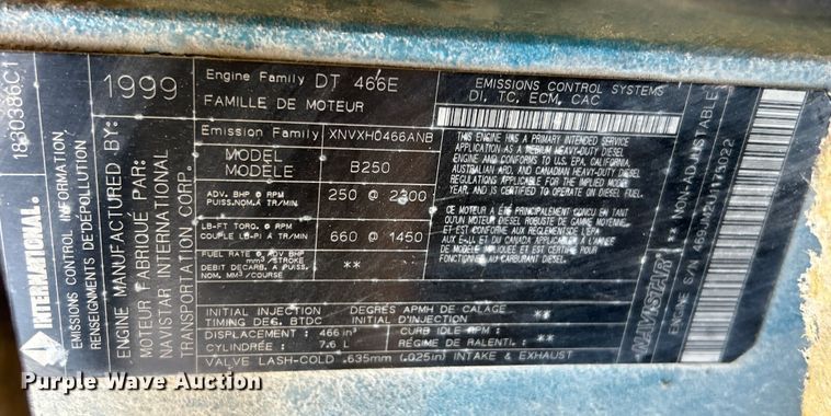 image for item EK4341 2000 International 4900 crane truck