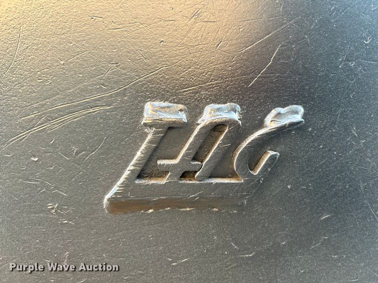 image for item EK4376 (2) Tag excavator buckets