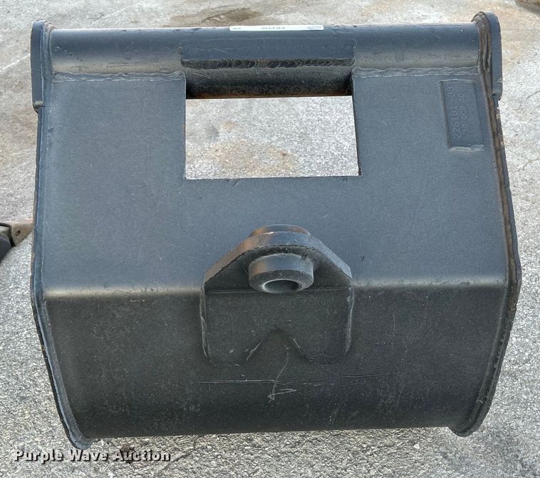 image for item EK4376 (2) Tag excavator buckets