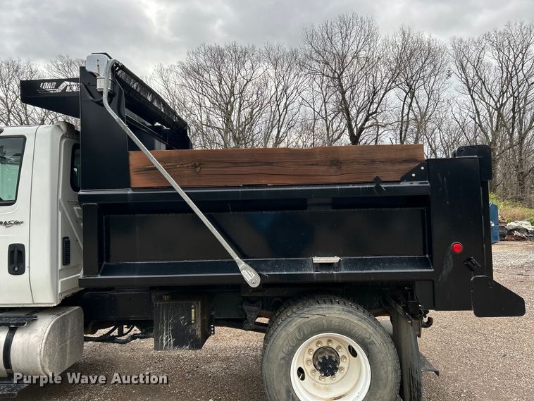 image for item EK4394 2010 International 4300 dump truck