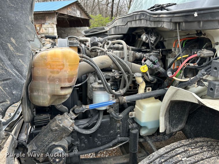 image for item EK4394 2010 International 4300 dump truck