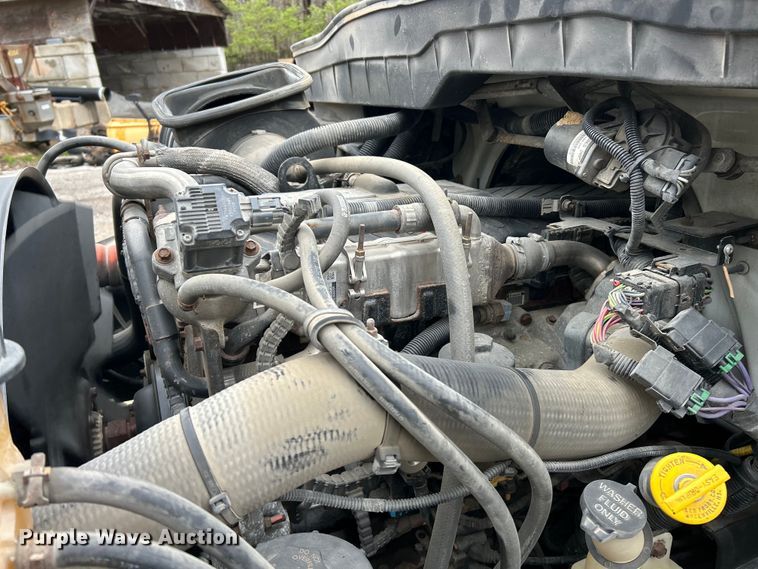 image for item EK4394 2010 International 4300 dump truck