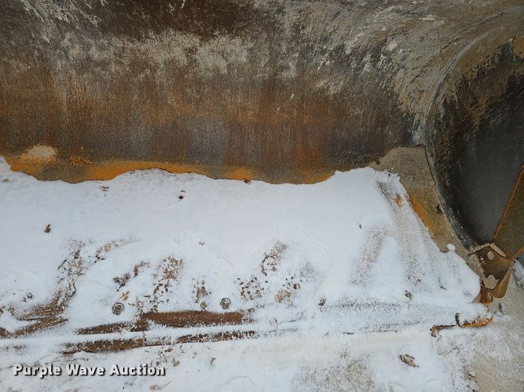 image for item IO9885 Caterpillar 100